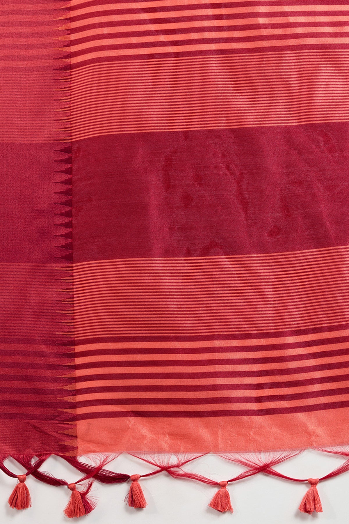 Gajri Raw Silk Thread Work Saree