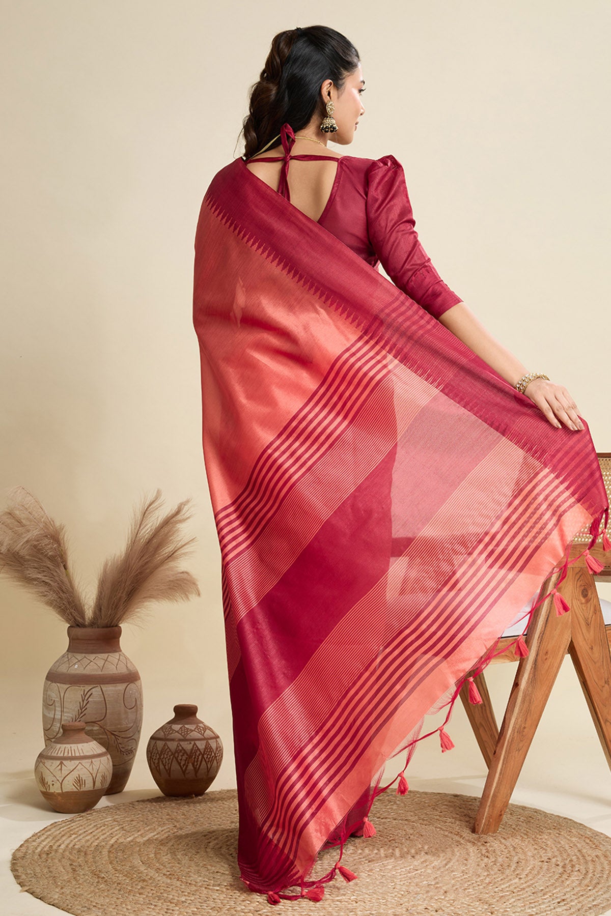 Gajri Raw Silk Thread Work Saree