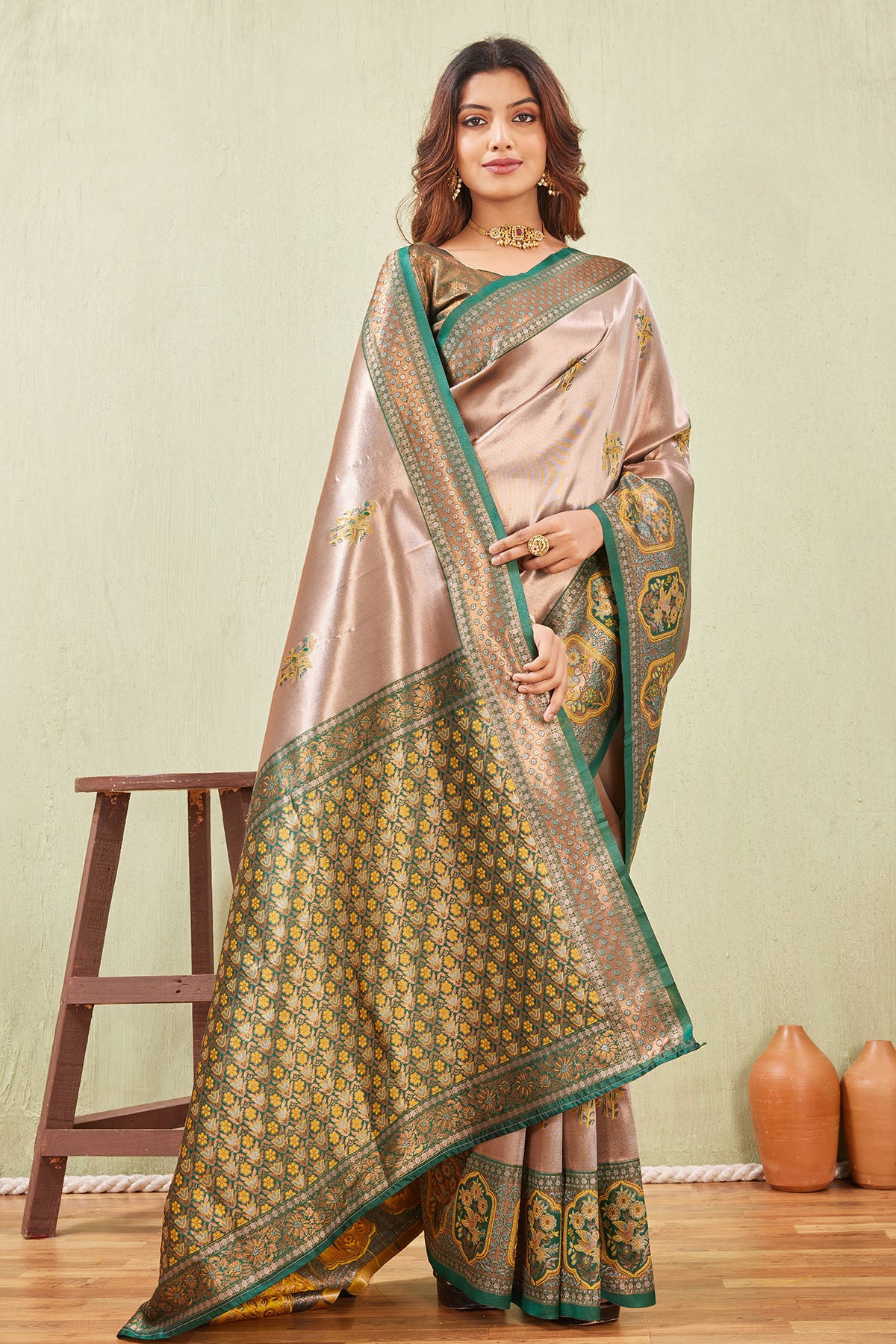 Gajri Silk Floral Border Saree