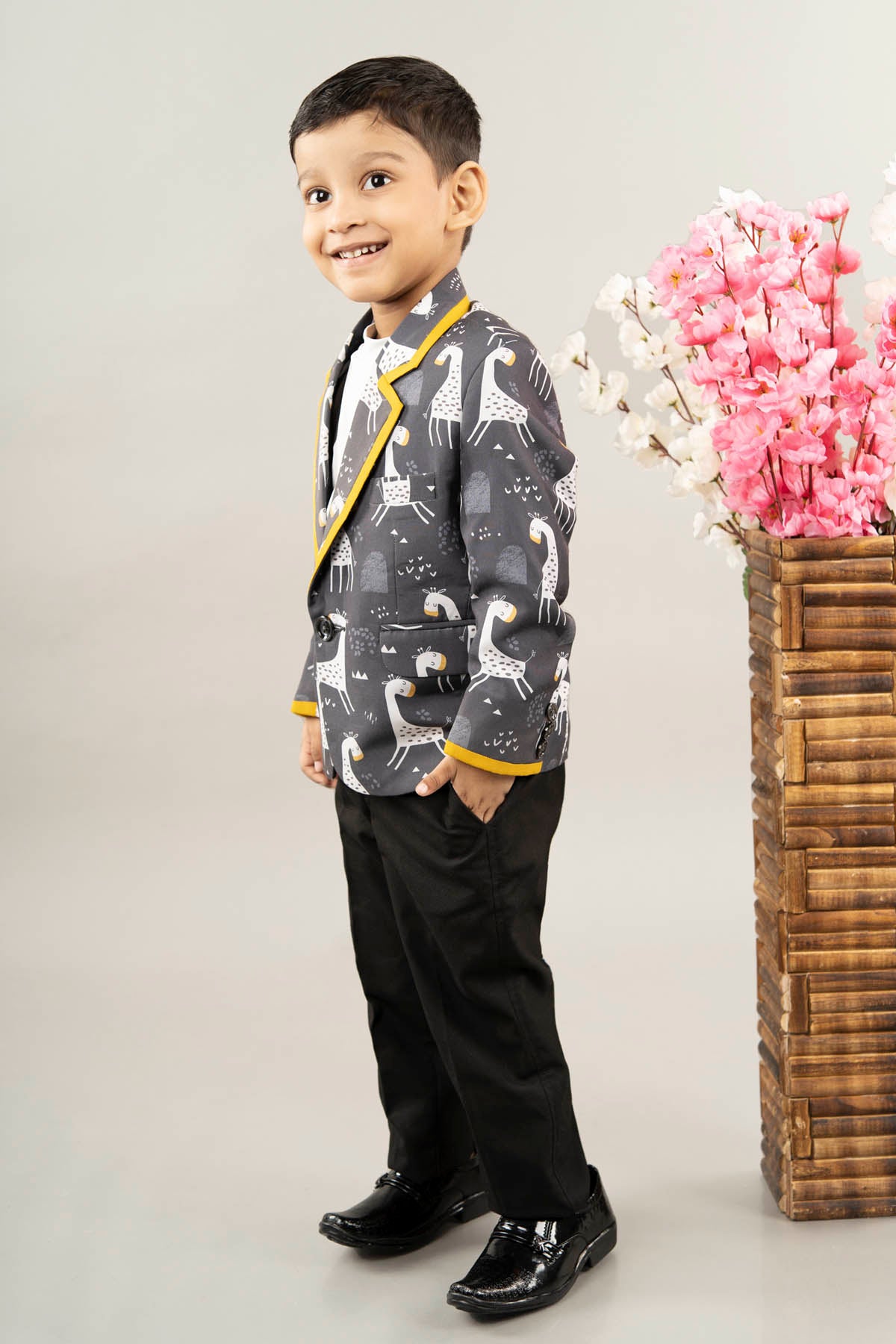 Giraffe printed Blazer