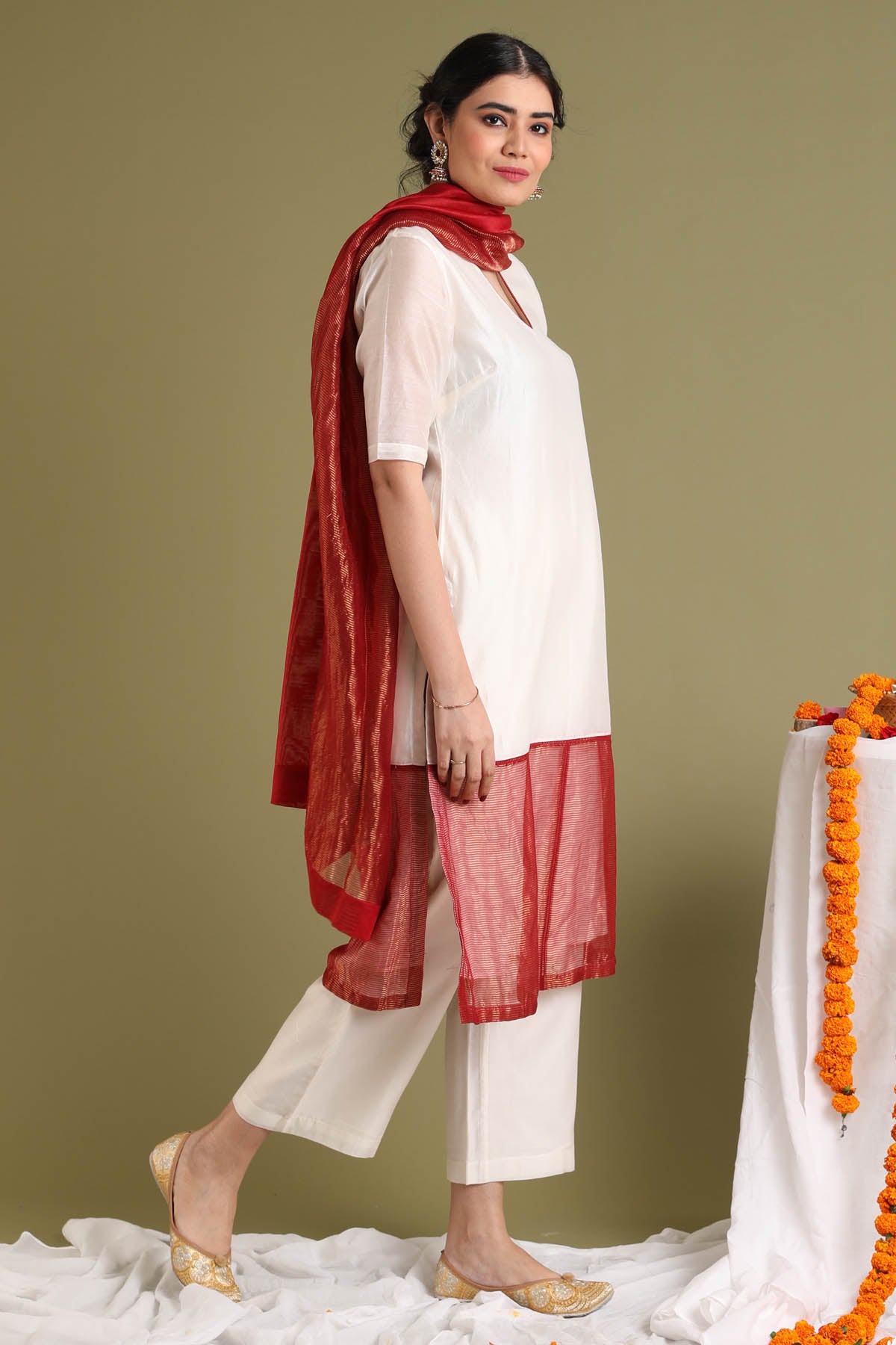Gold Stripe Chanderi Kurta Set