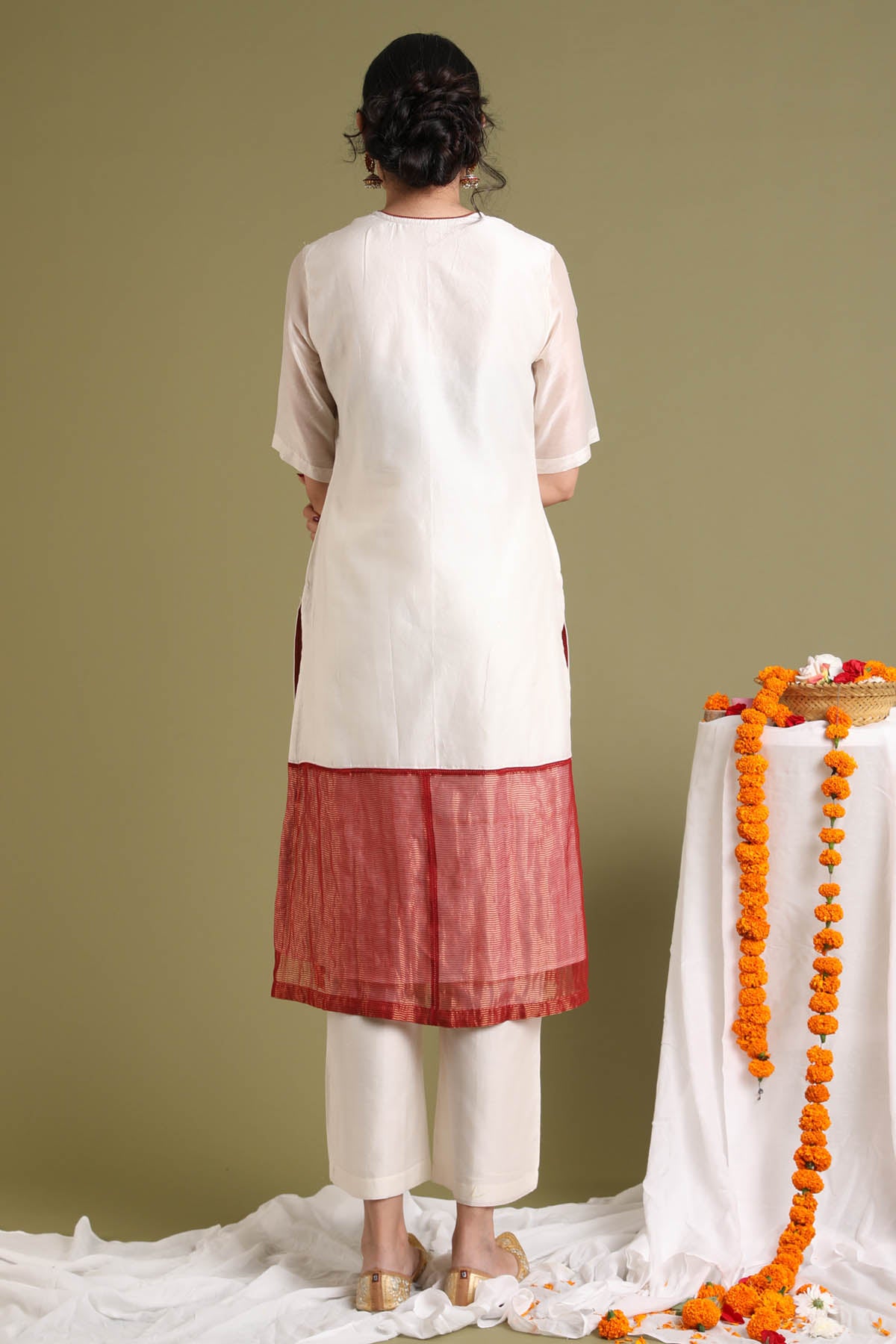 Gold Stripe Chanderi Kurta Set