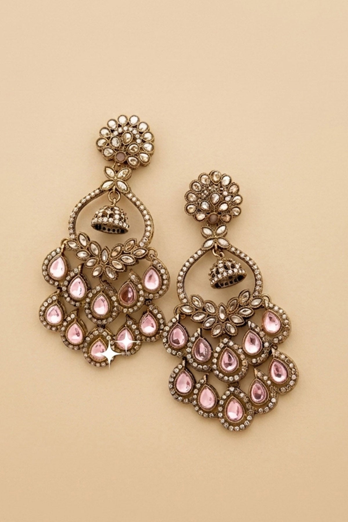Gold And Gulabi Jhumka Earring