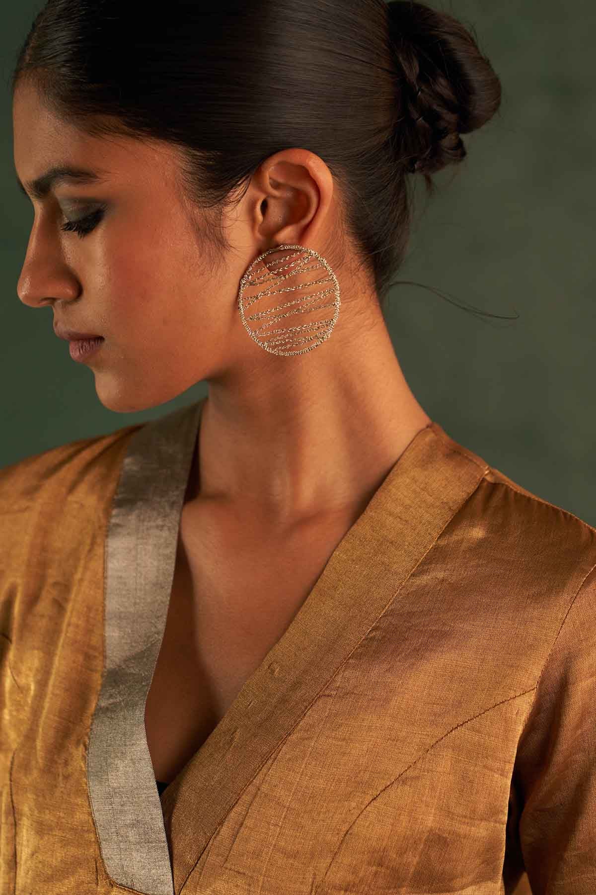 Gold Dori Work V-Neck Kurta Set