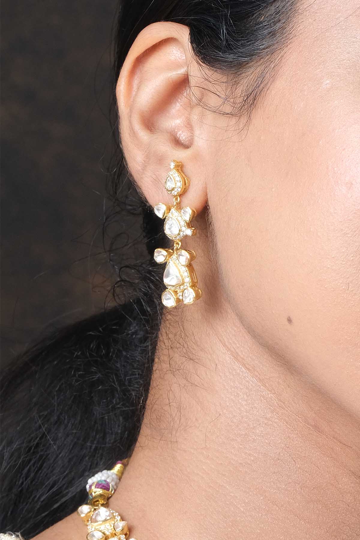 Gold Embellished Necklace Set