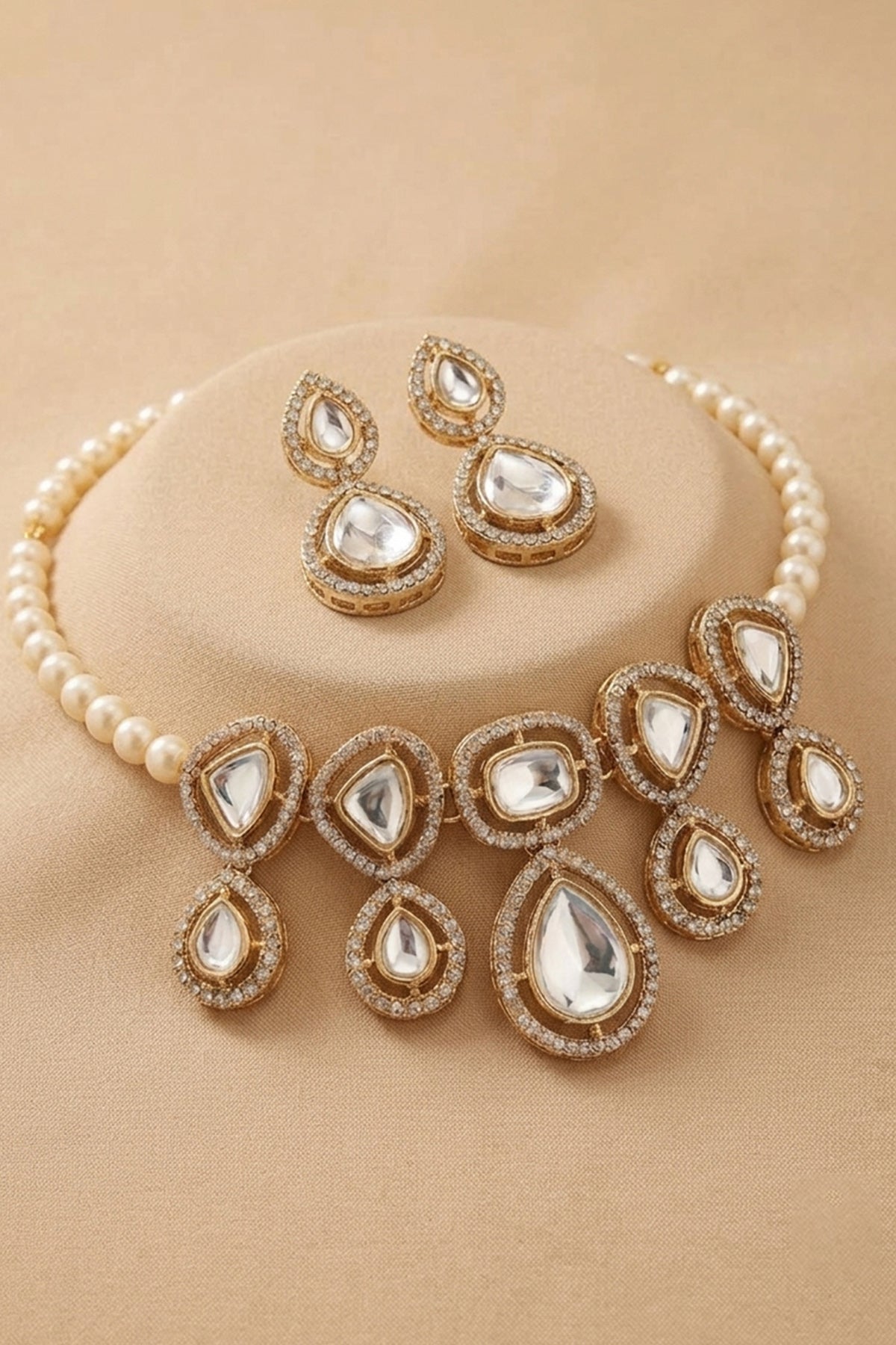 Gold Tear Drop Jewellery Set