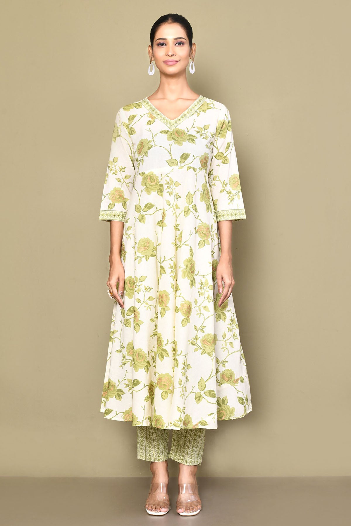 Green Print Flared Kurta & Pants