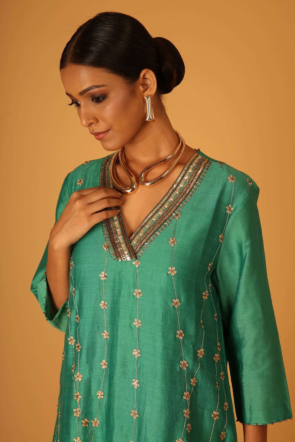 Green Chanderi V-Neck Kurta Set
