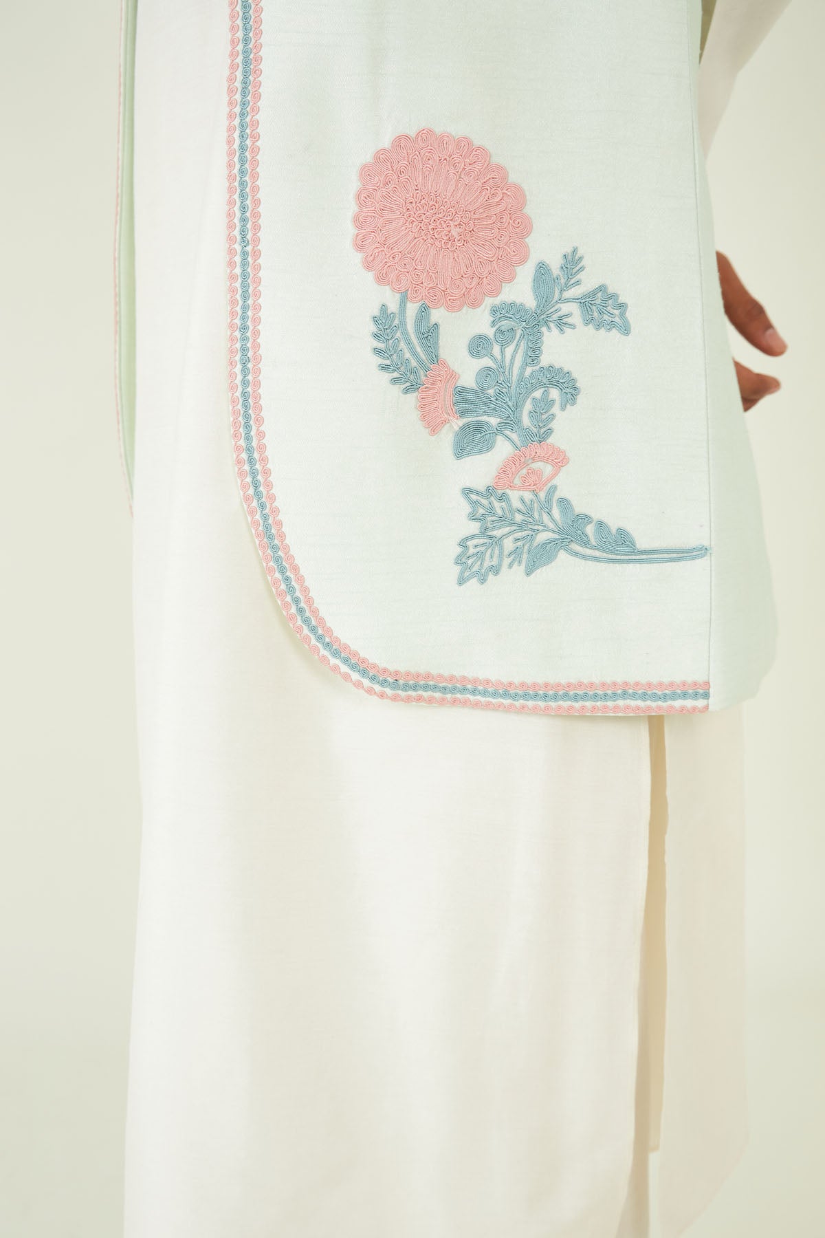 Green Embroidered Bundi Set