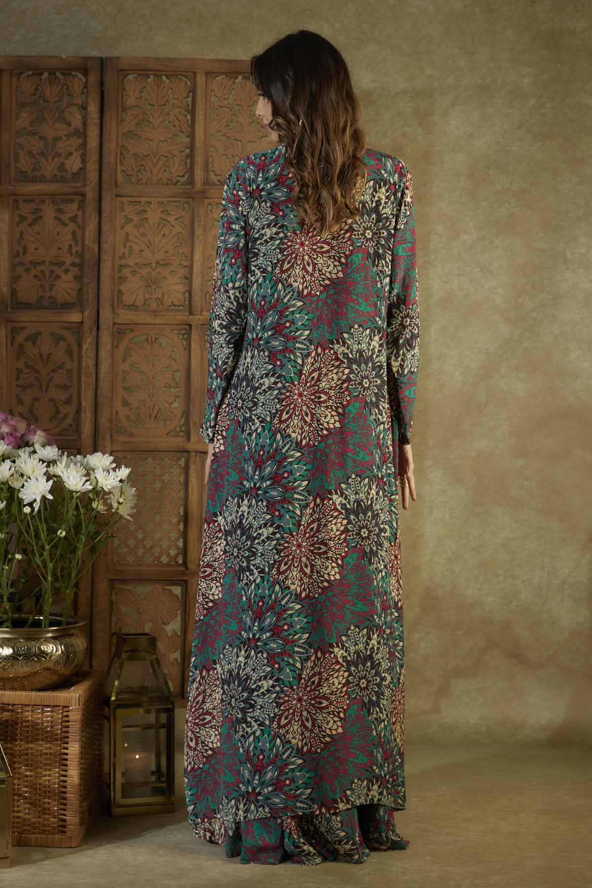 Green Embroidered Skirt & Jacket Set