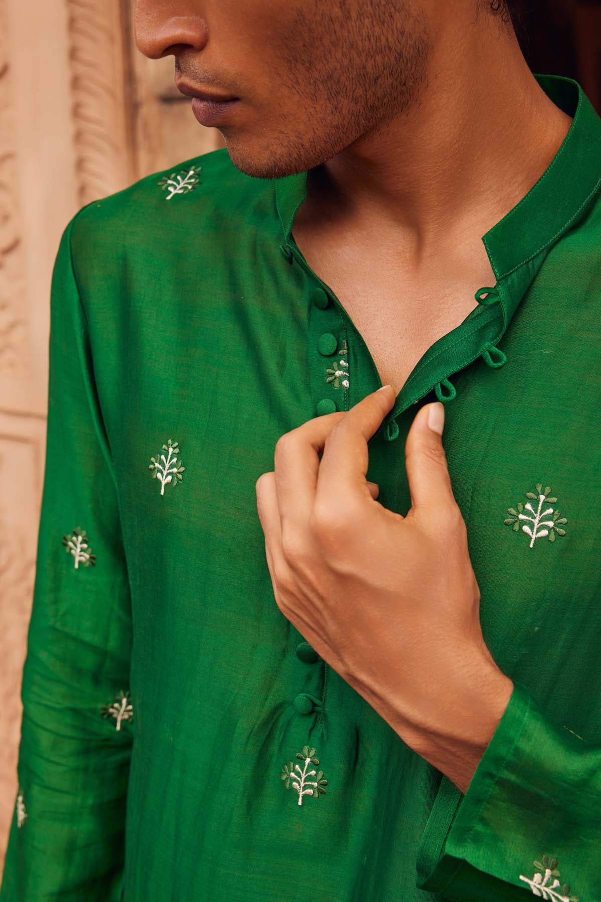 Green Mandarin Collar Kurta Set