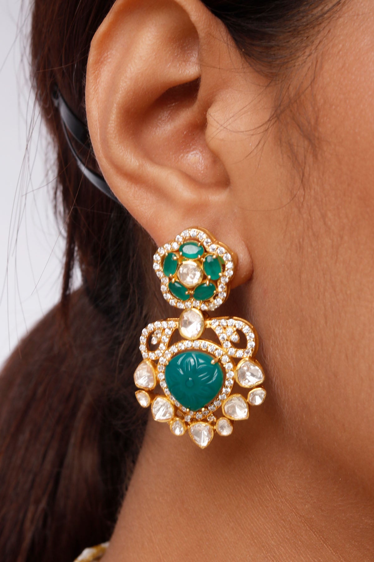 White & Green Necklace set