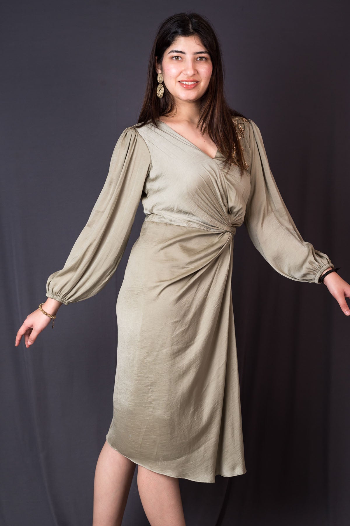 Green Sequins Pleated Dress