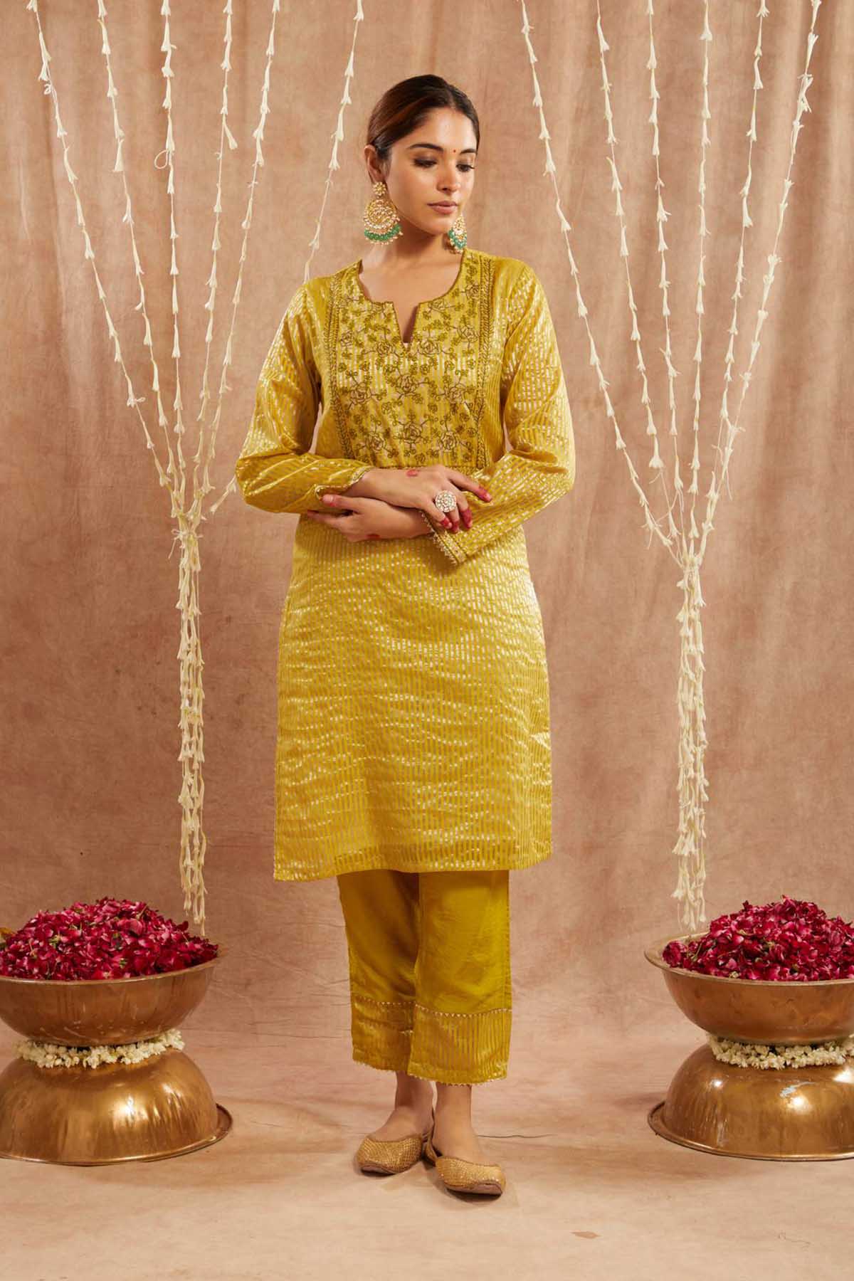 Buy Green Aari Embroidered Kurta Set by Nero for women online at ScrollnShops