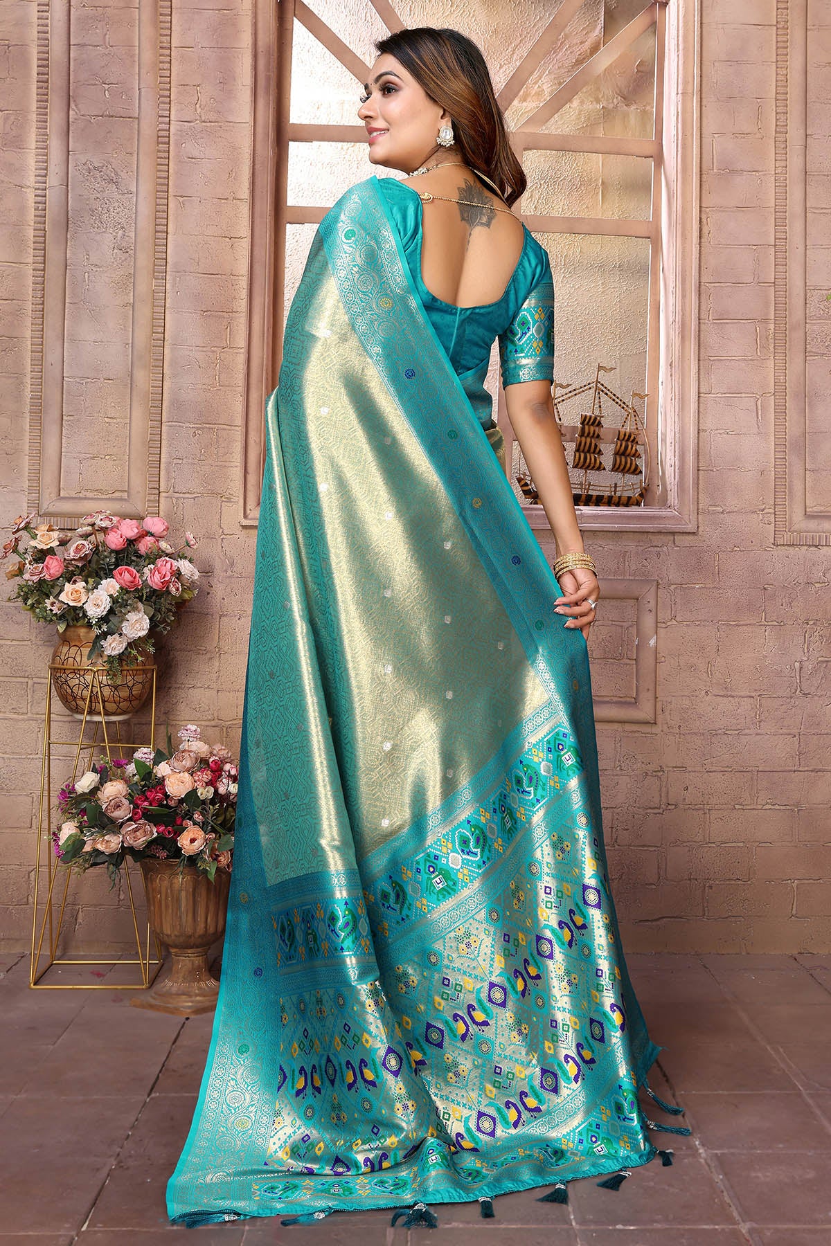 Green Banarasi Weaving Saree