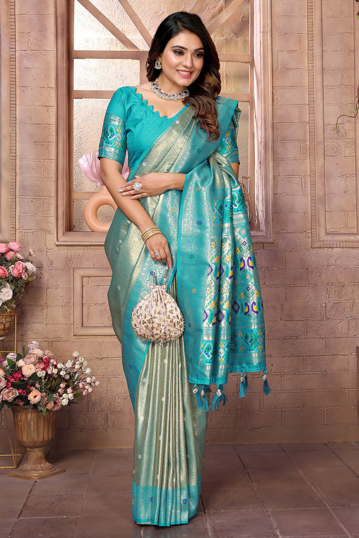 Green Banarasi Weaving Saree