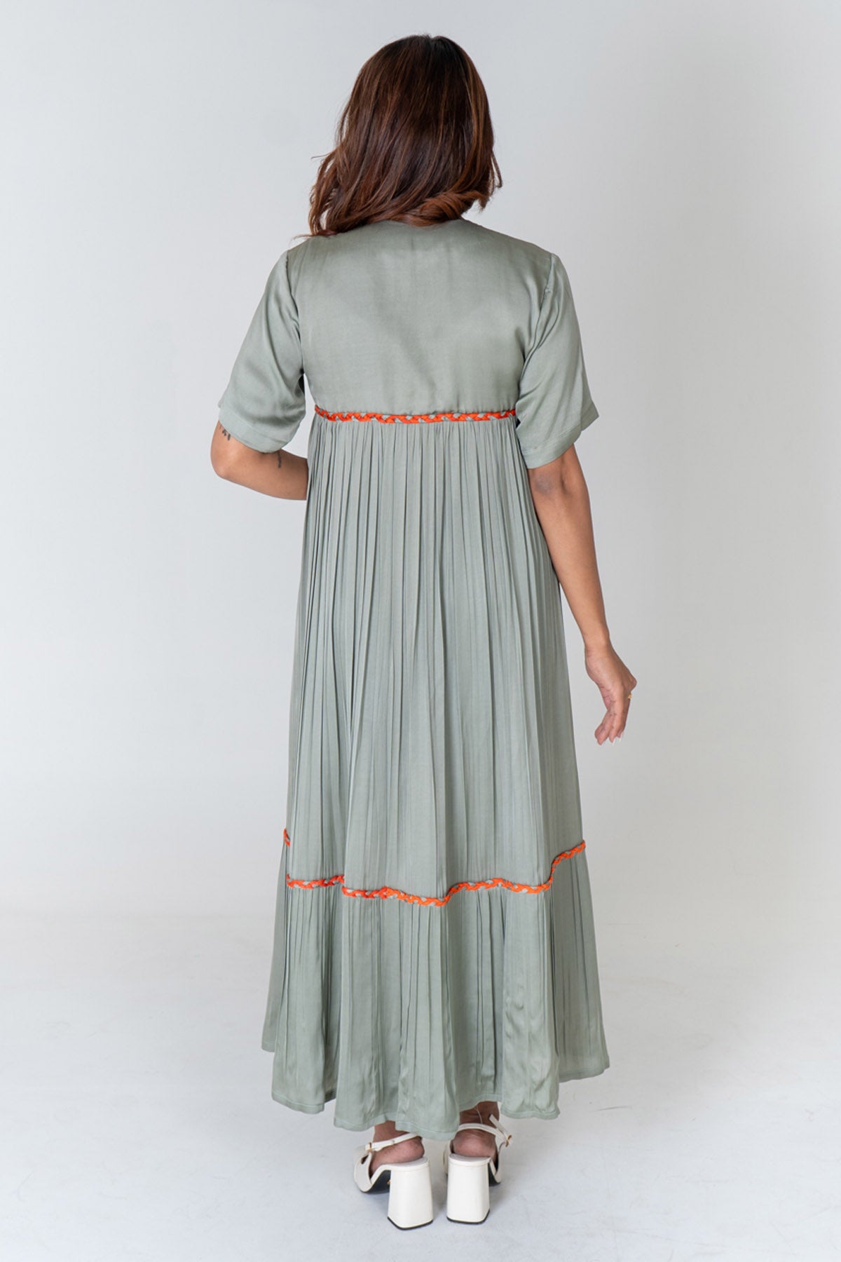 Green Braid Gathered Long Cape