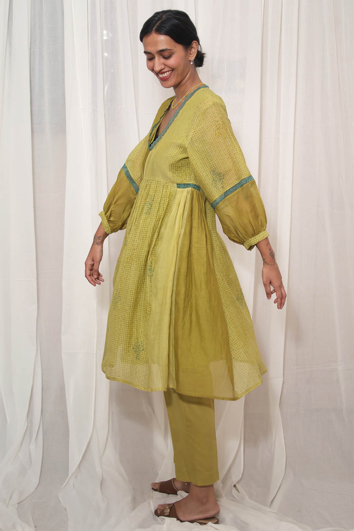 Green Chanderi Mul Kurta Set
