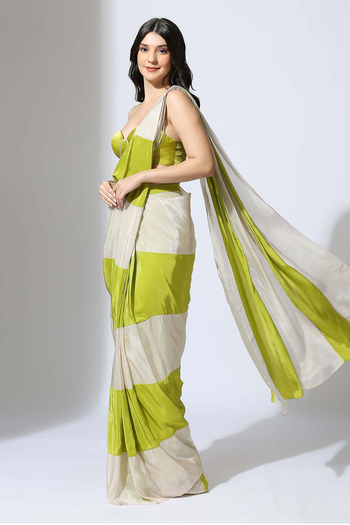 Green Colorblock Saree & Blouse