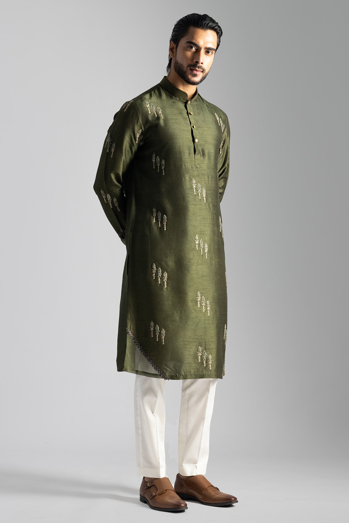 Green Cutdana Kurta And Pants