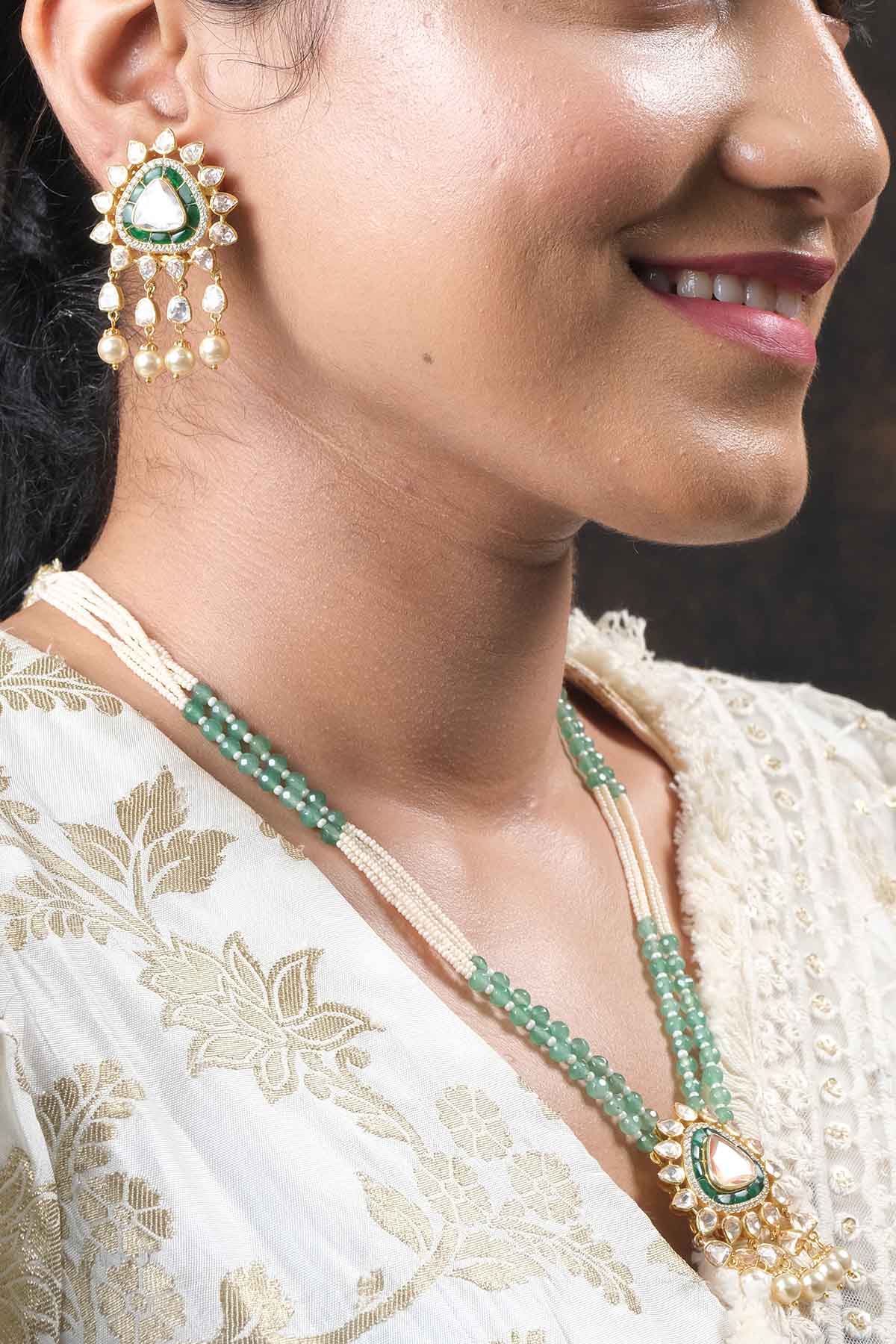 Green Embellished Necklace Set