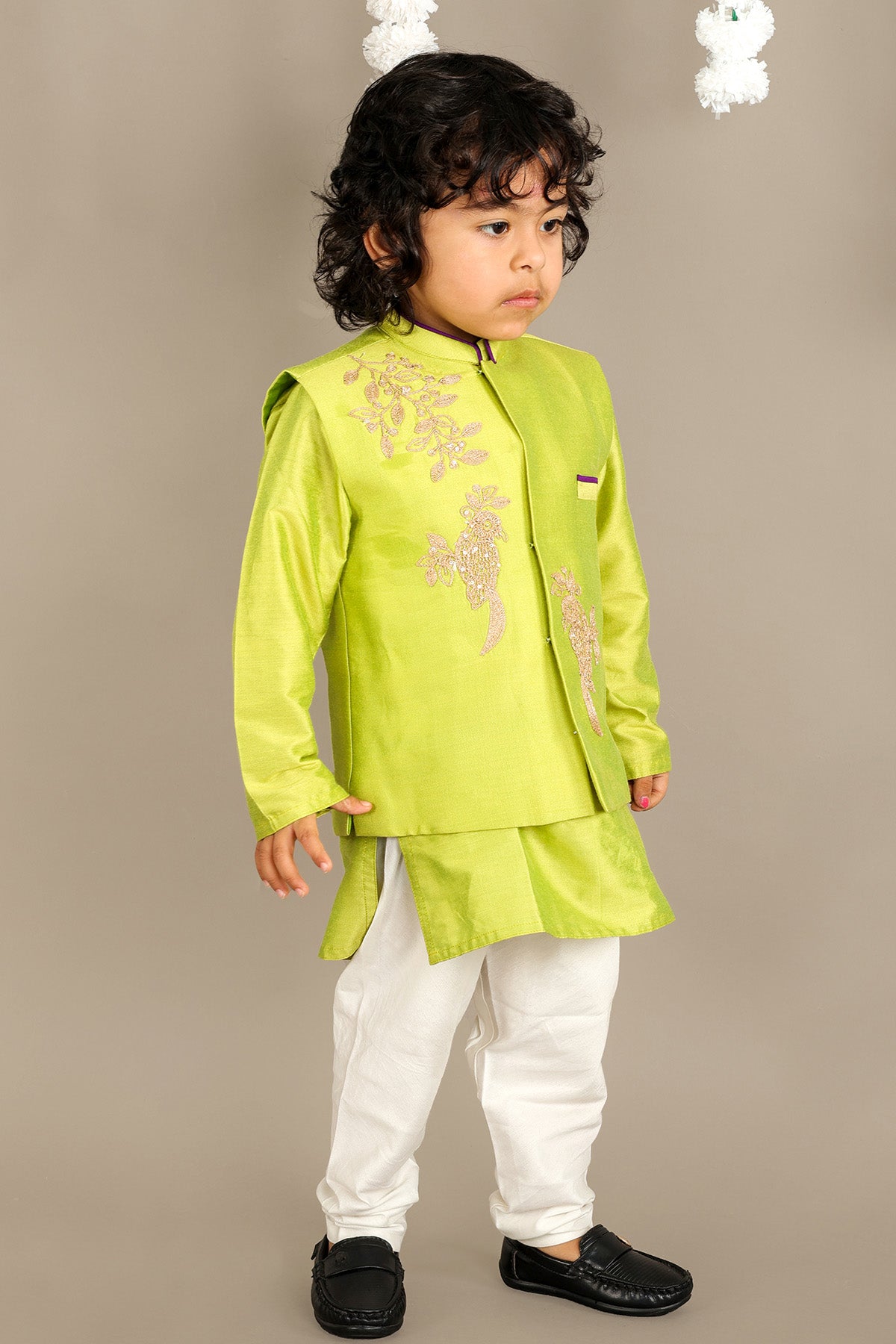 Embroidered Green Bandhgala Set