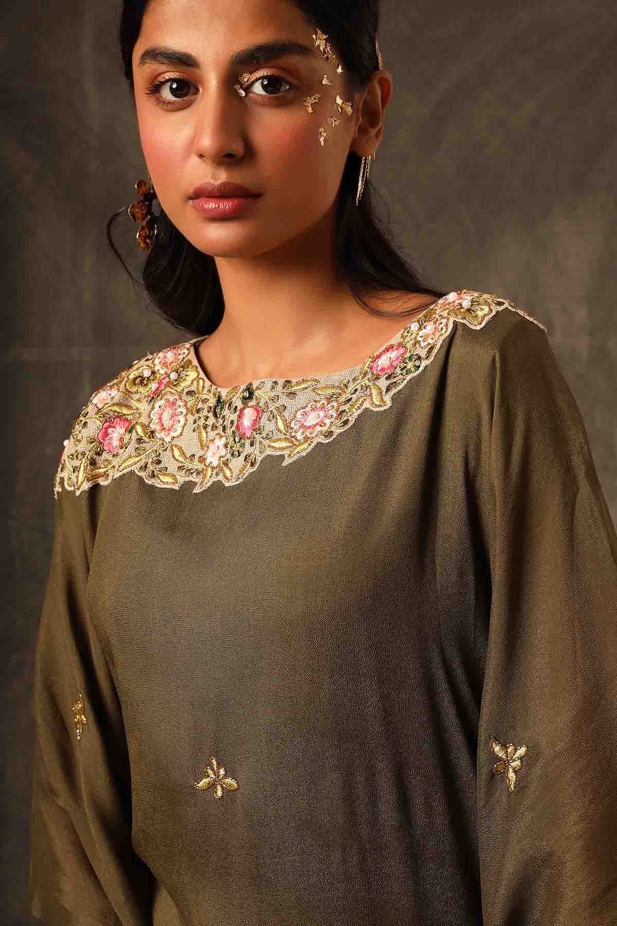 Green Embroidered Kaftan & Pants