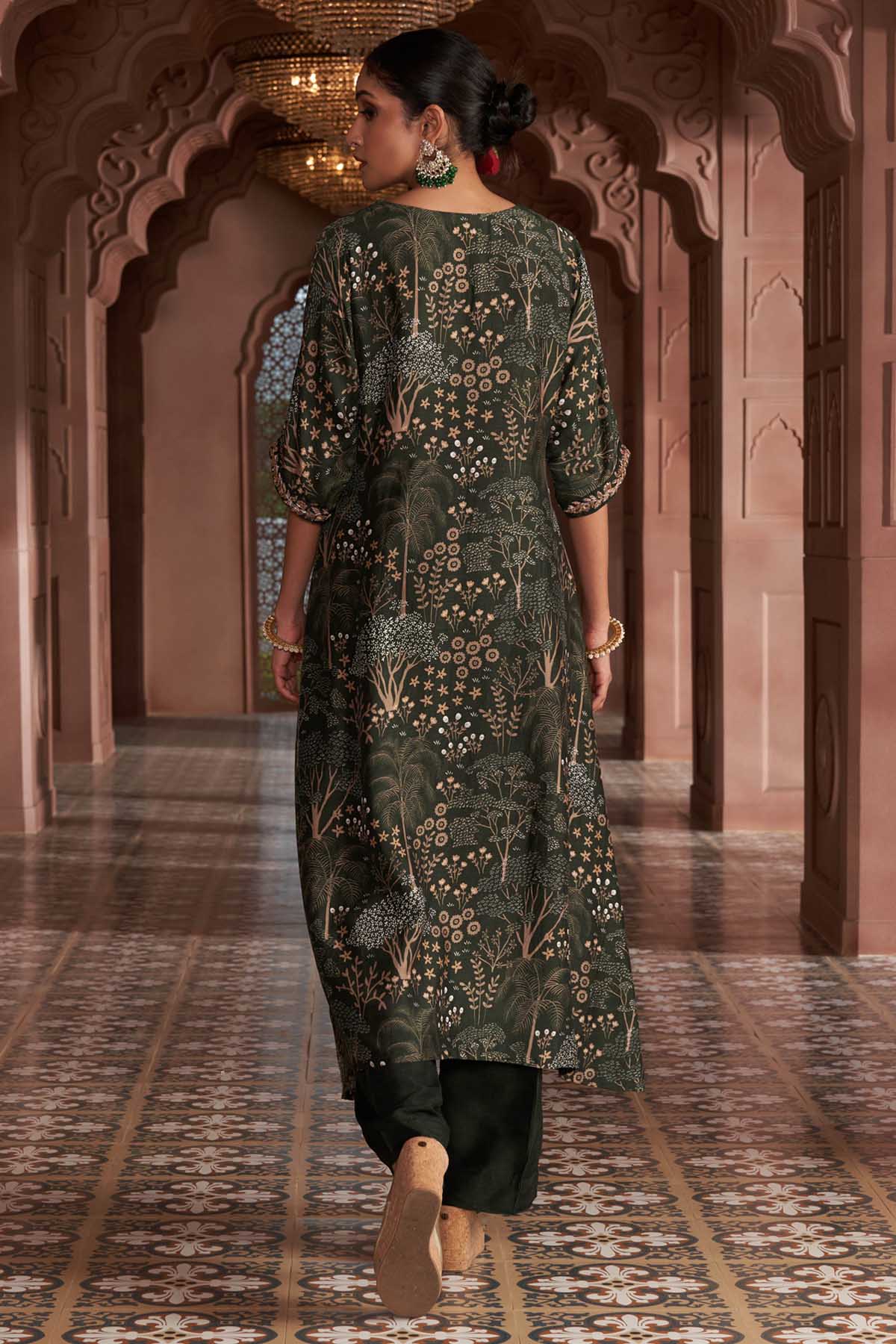 Green Embroidered Kurta & Pants