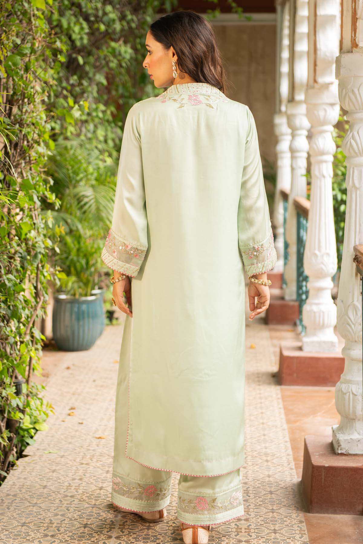 Embroidered Green Kurta Set