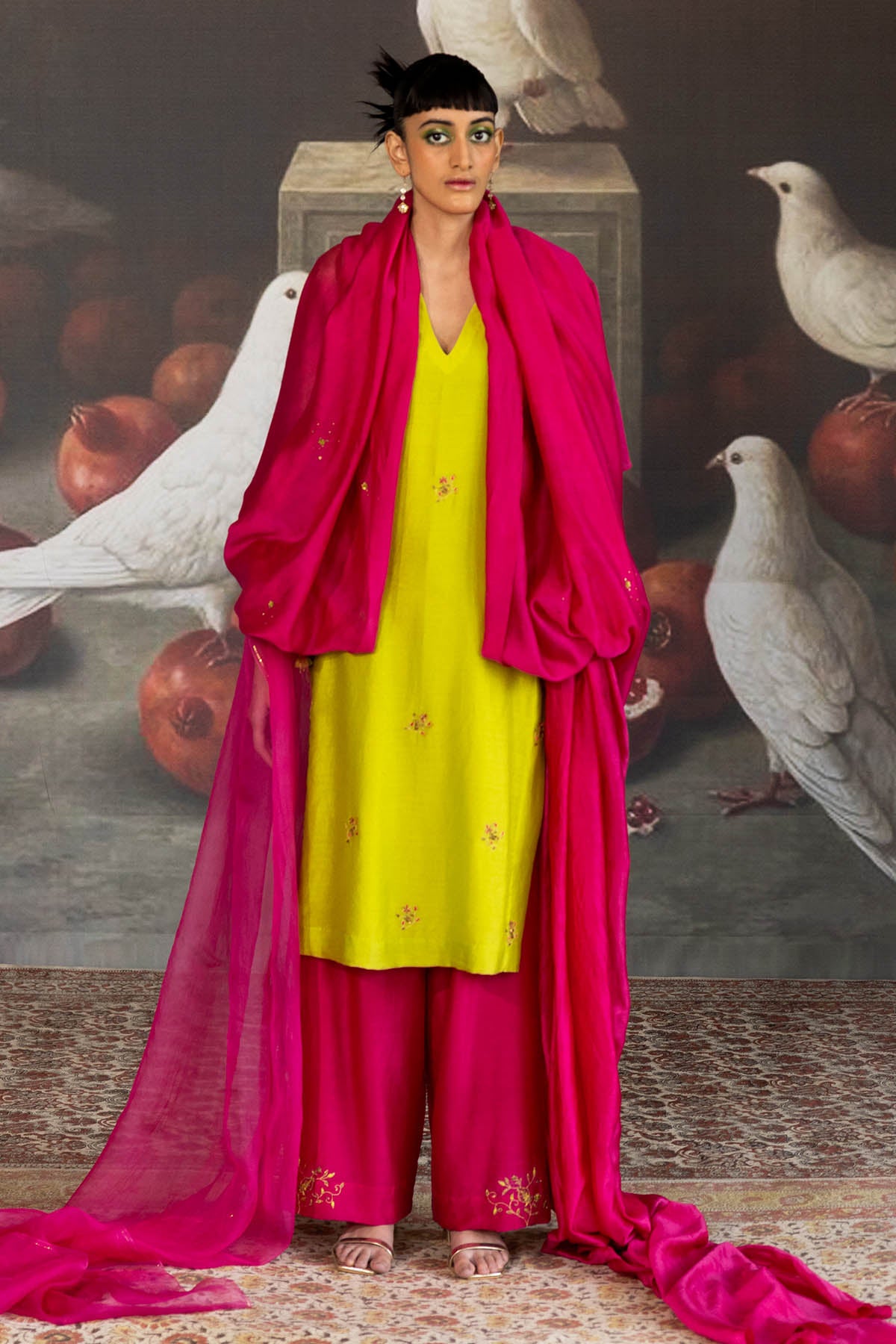 Green Embroidered V-Neck Kurta