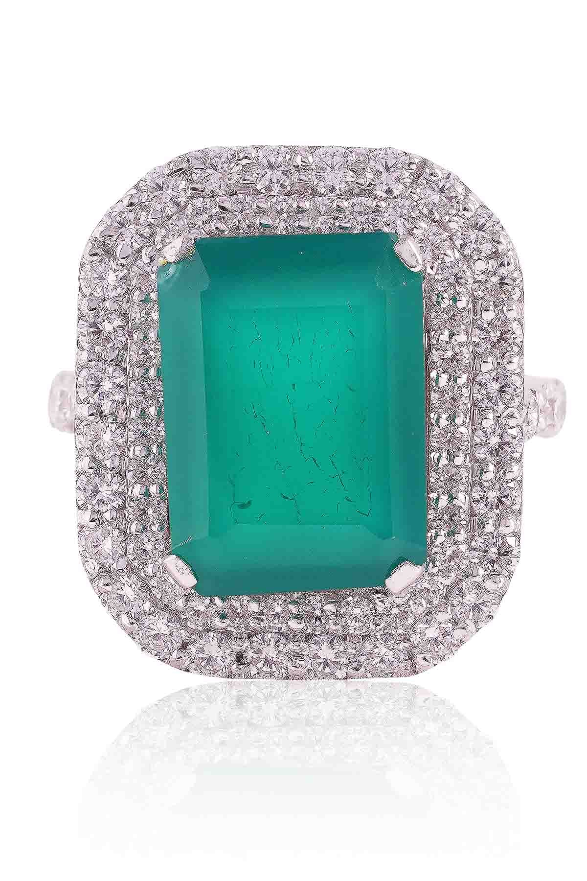 Green Emerald Stone Regency Ring