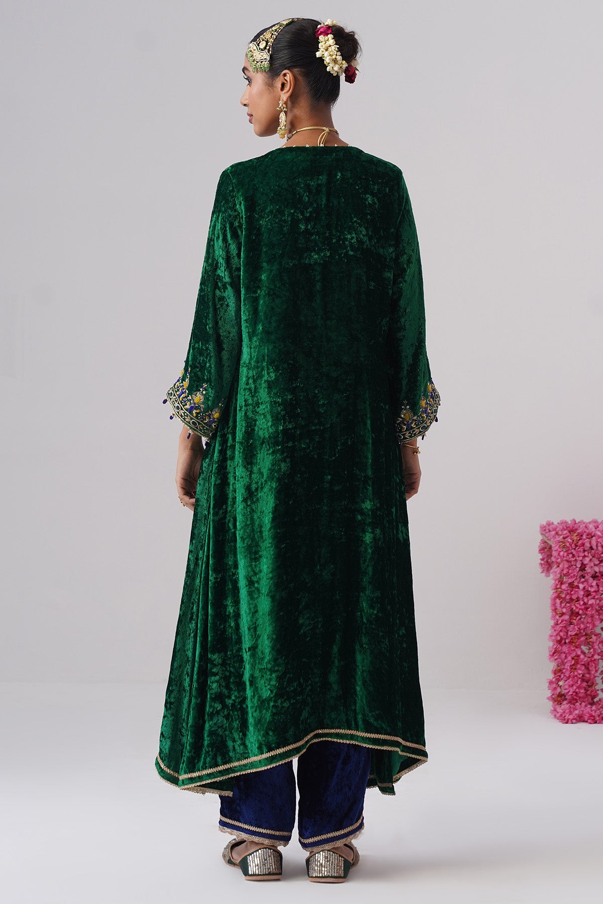 Green Gold Lace Kurta & Pants