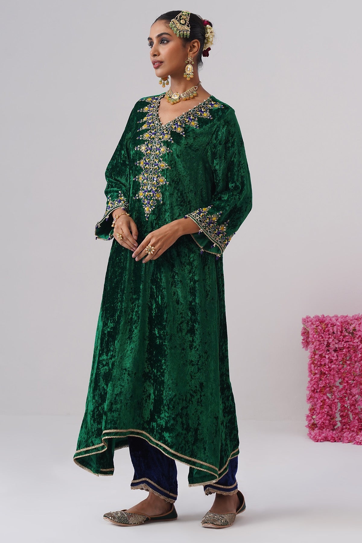 Buy Green Gold Lace Kurta & Pants for women by Ugna by Unnati online available at scrollnshops
