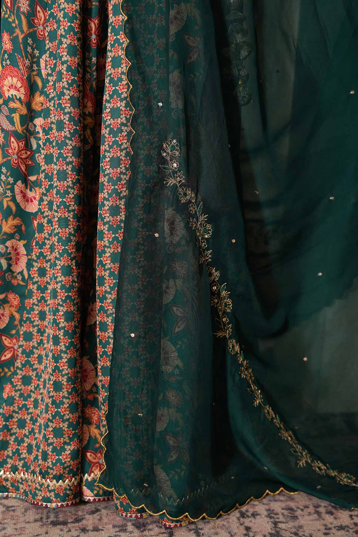 Hand Embroidered Green Dupatta