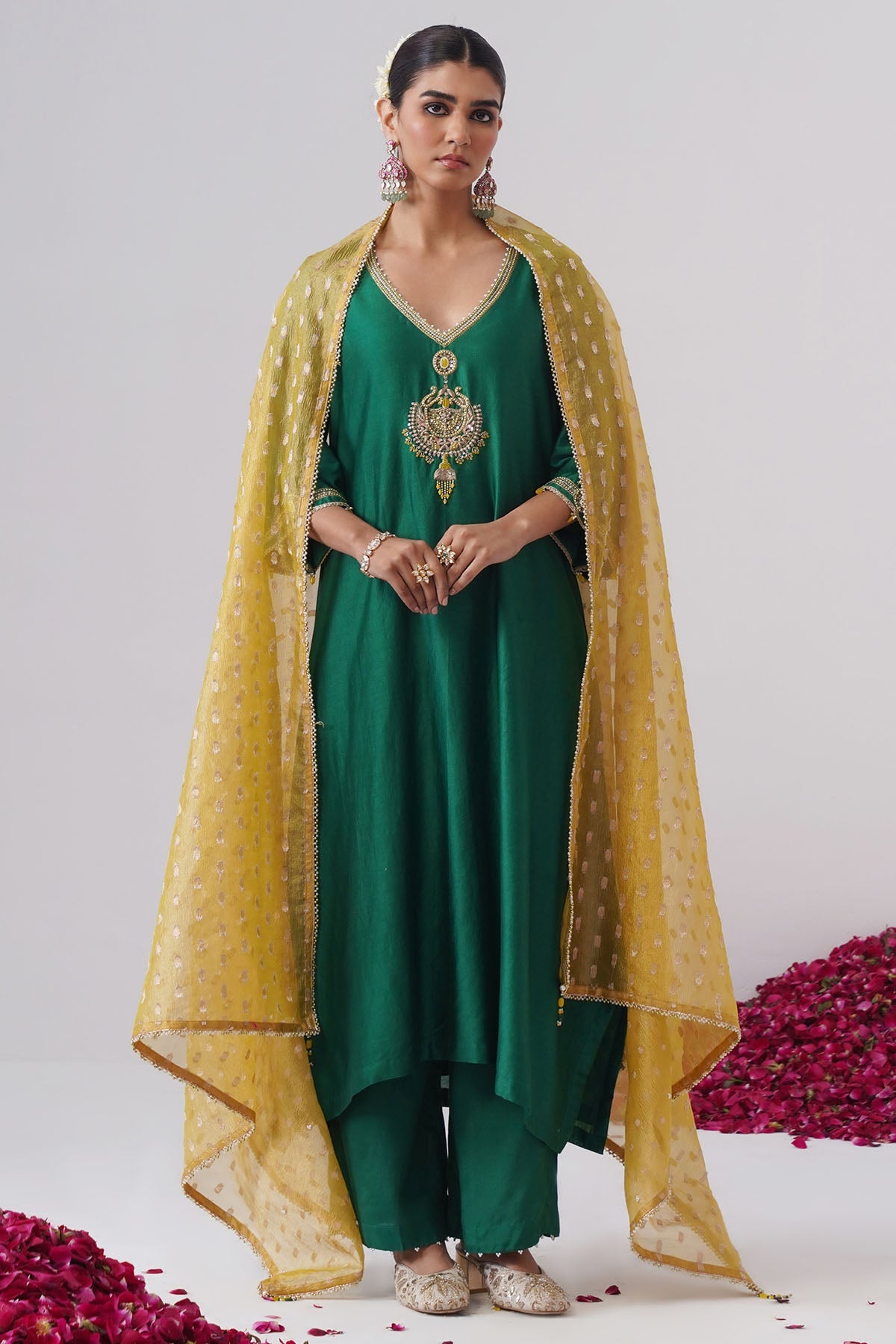 Buy Green Jewel Hanging Kurta Set for women by Ugna by Unnati online available at scrollnshops