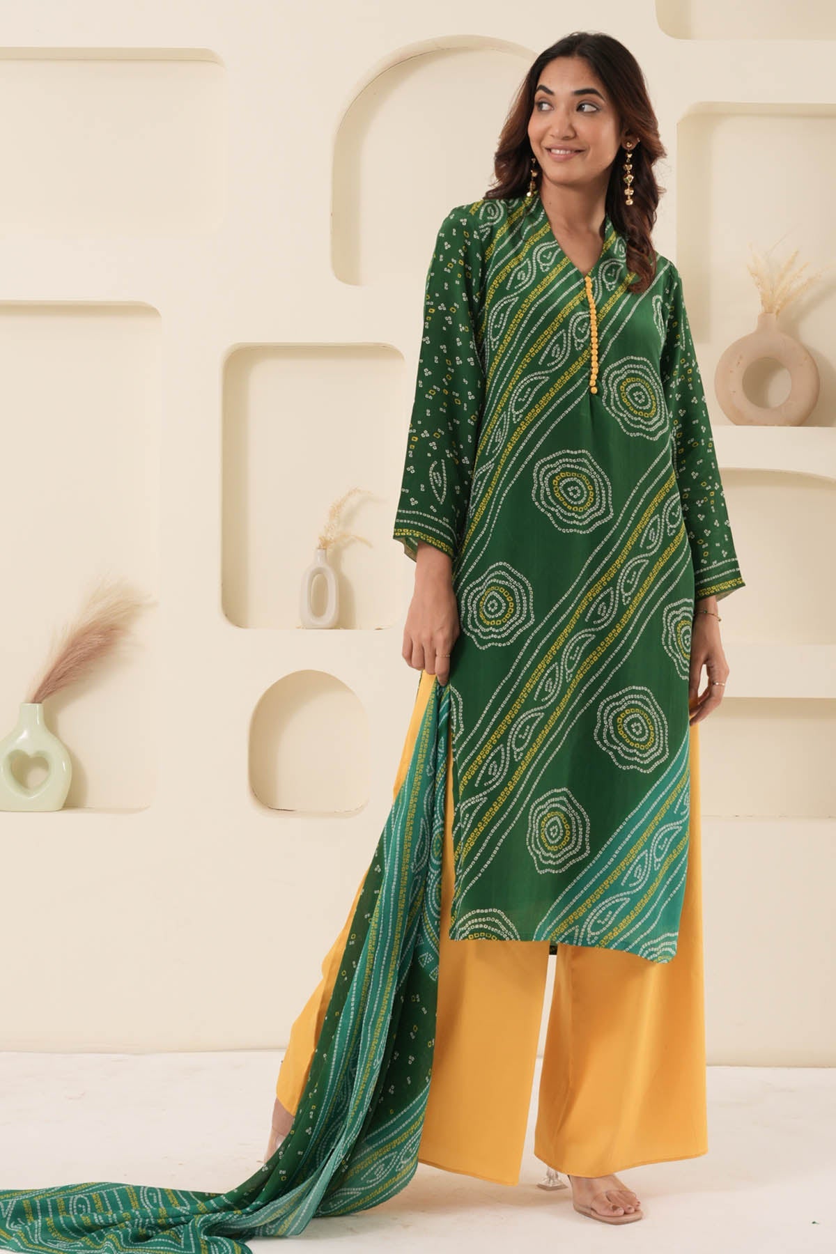 Buy Green Muslin Bandhani Kurta Set Online