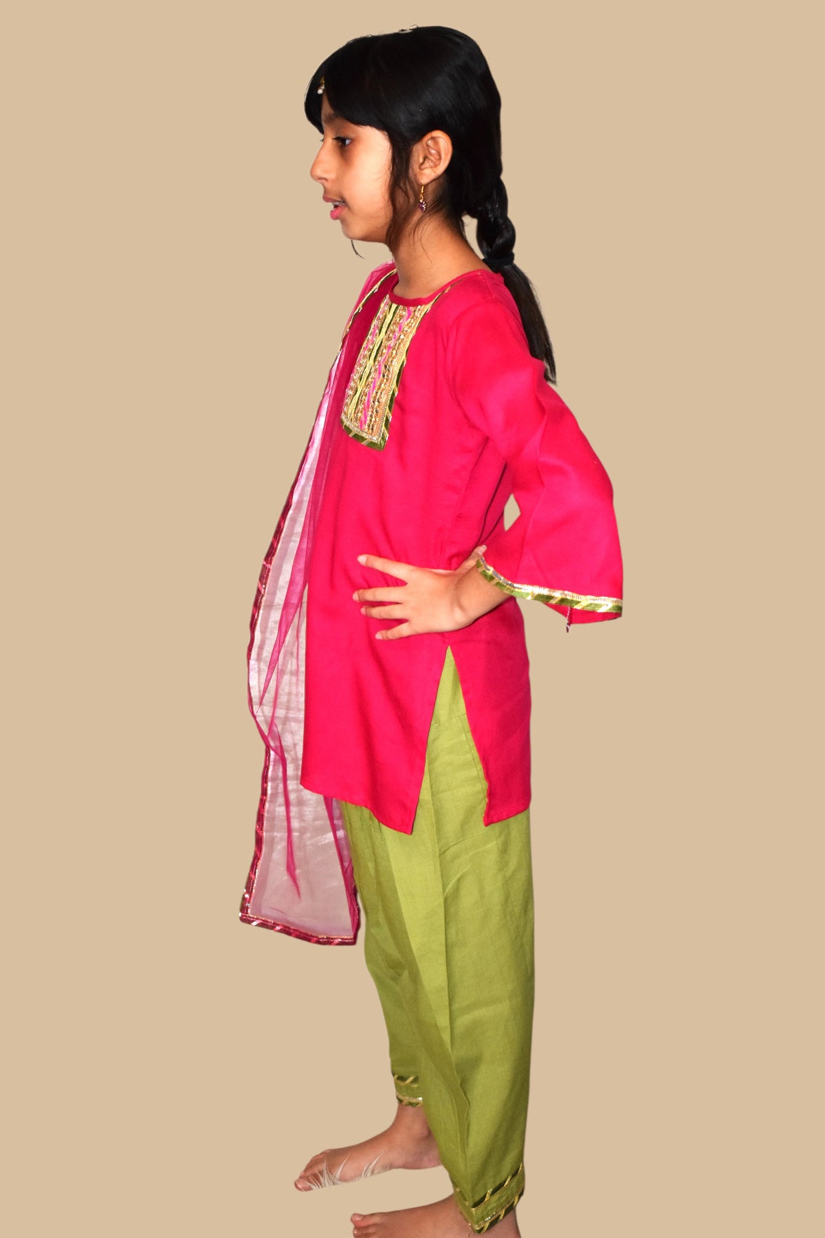 Green Pink Embellish Kurta Set