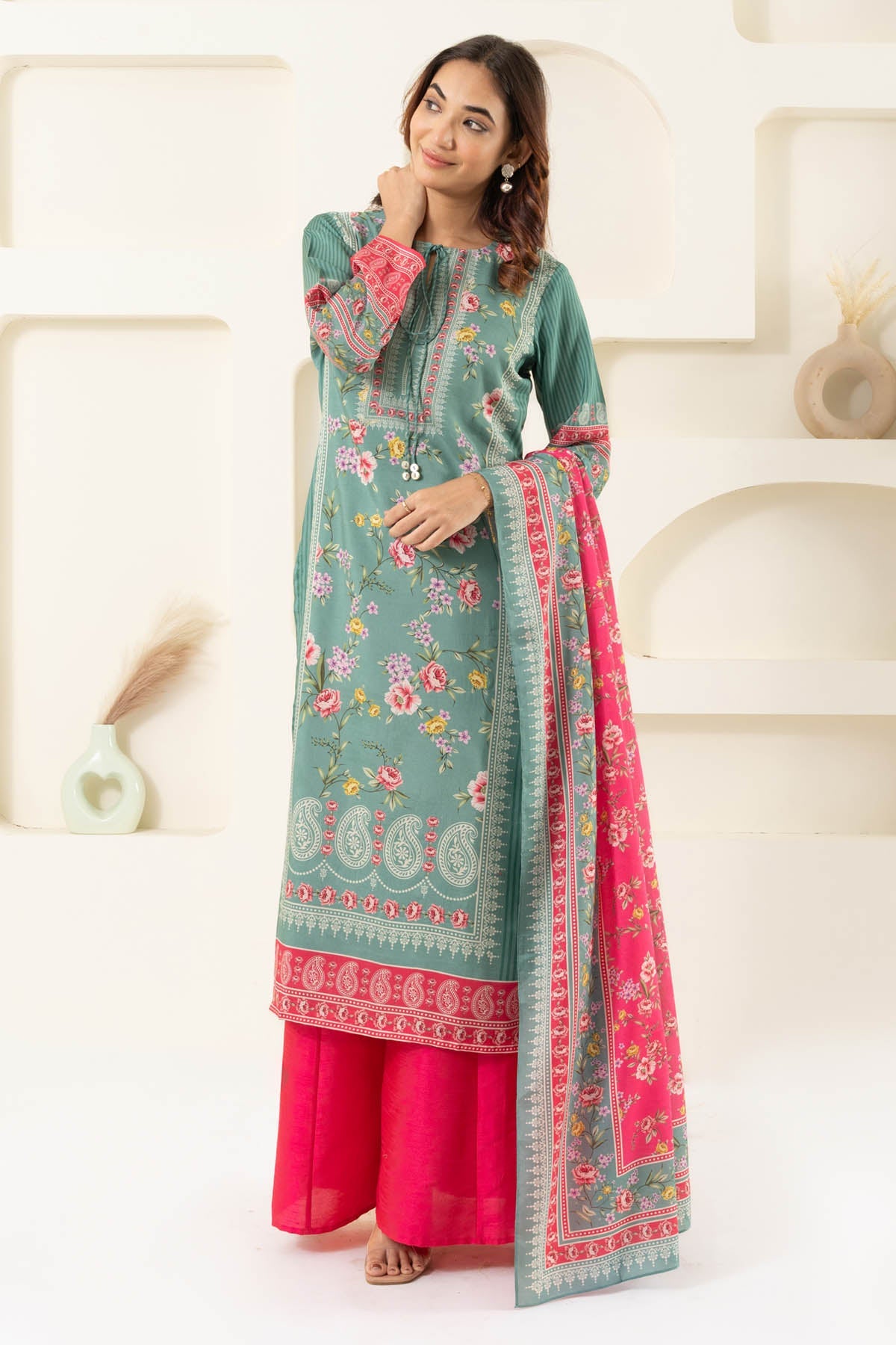 Buy Green & Pink Printed Kurta Set Online