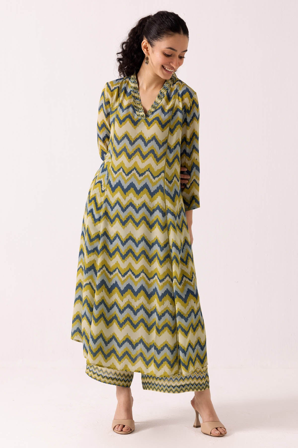 Label Shreya Sharma Green Pintuck Neck Kurta Set for women online at ScrollnShops