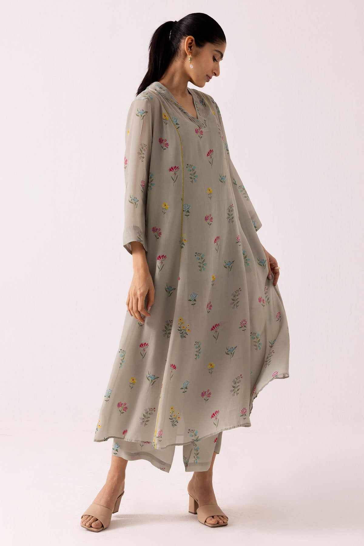 Green Pintuck V-Neck Kurta Set