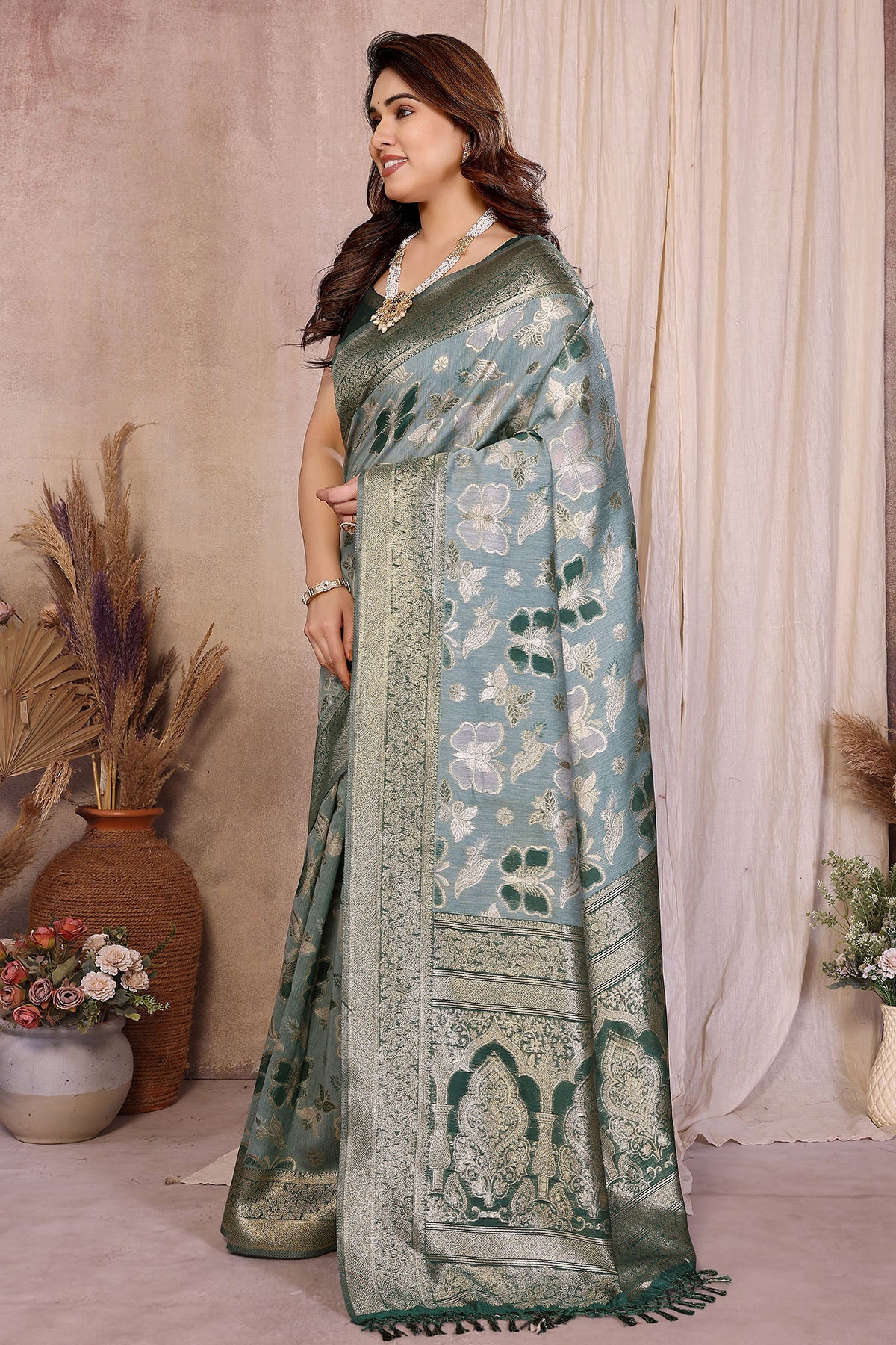 Green Pure Cotton Tassel Saree