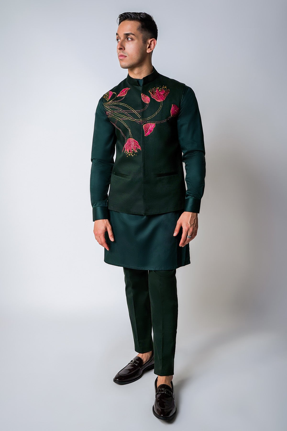 Green Raffia & Kasab Bundi Set