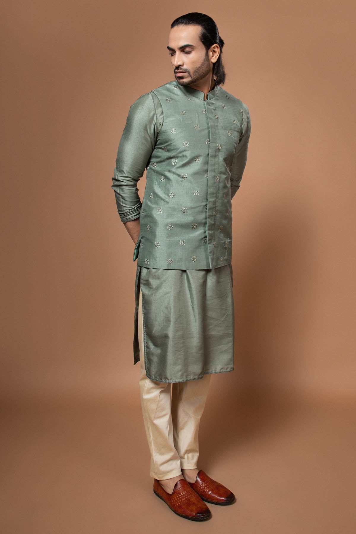 Green Sequins Embroidered Bundi