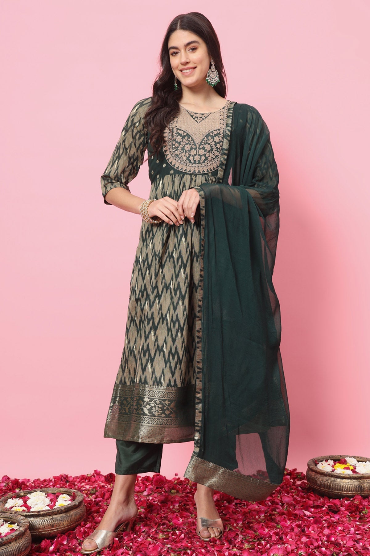 Buy Green Sequins Yoke Kurta Set for women by Aastha Fashion online available at scrollnshops