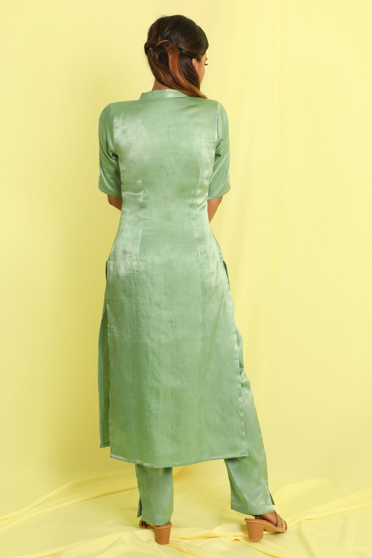 Green Sheer Neck Kurta & Pants