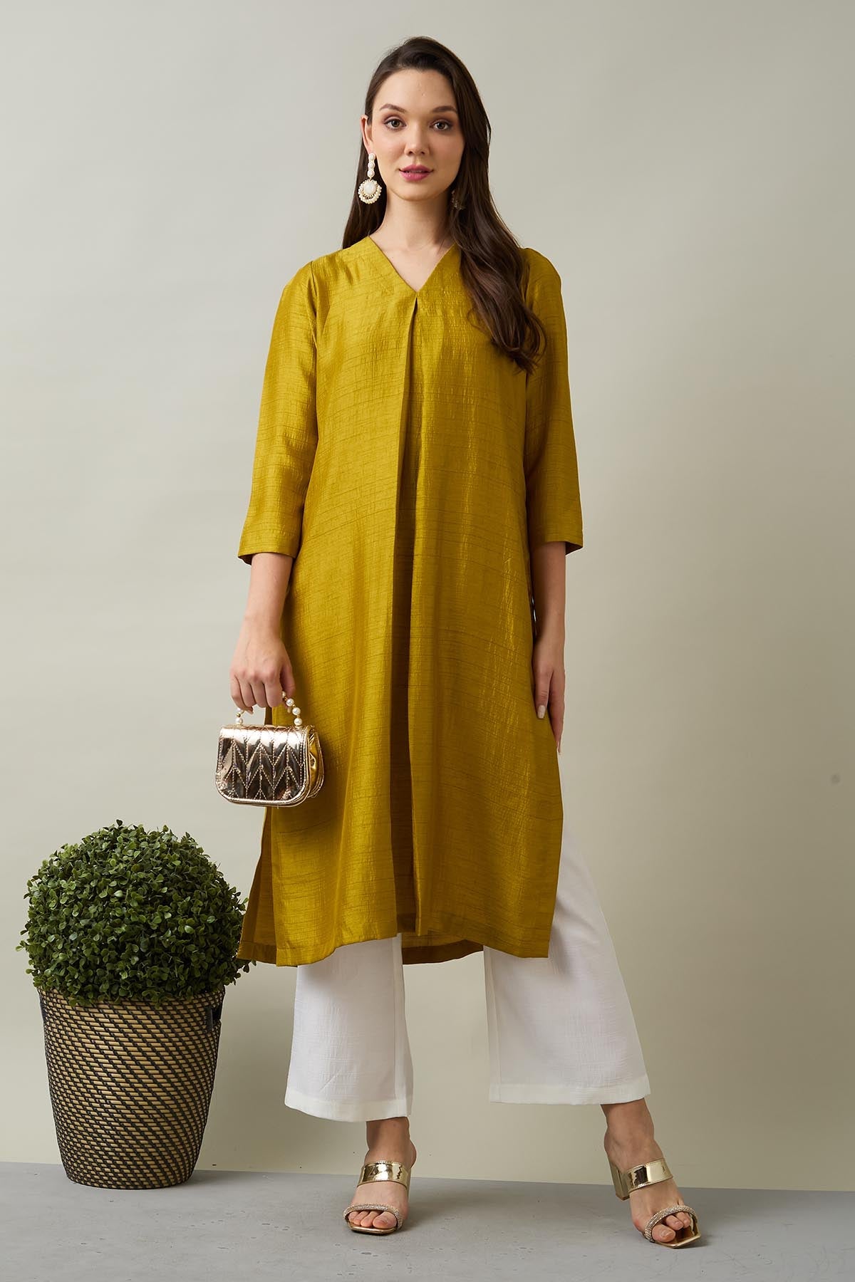 Buy Green Silk Box Pleat Kurta Set by SNEHA B for women online at ScrollnShops