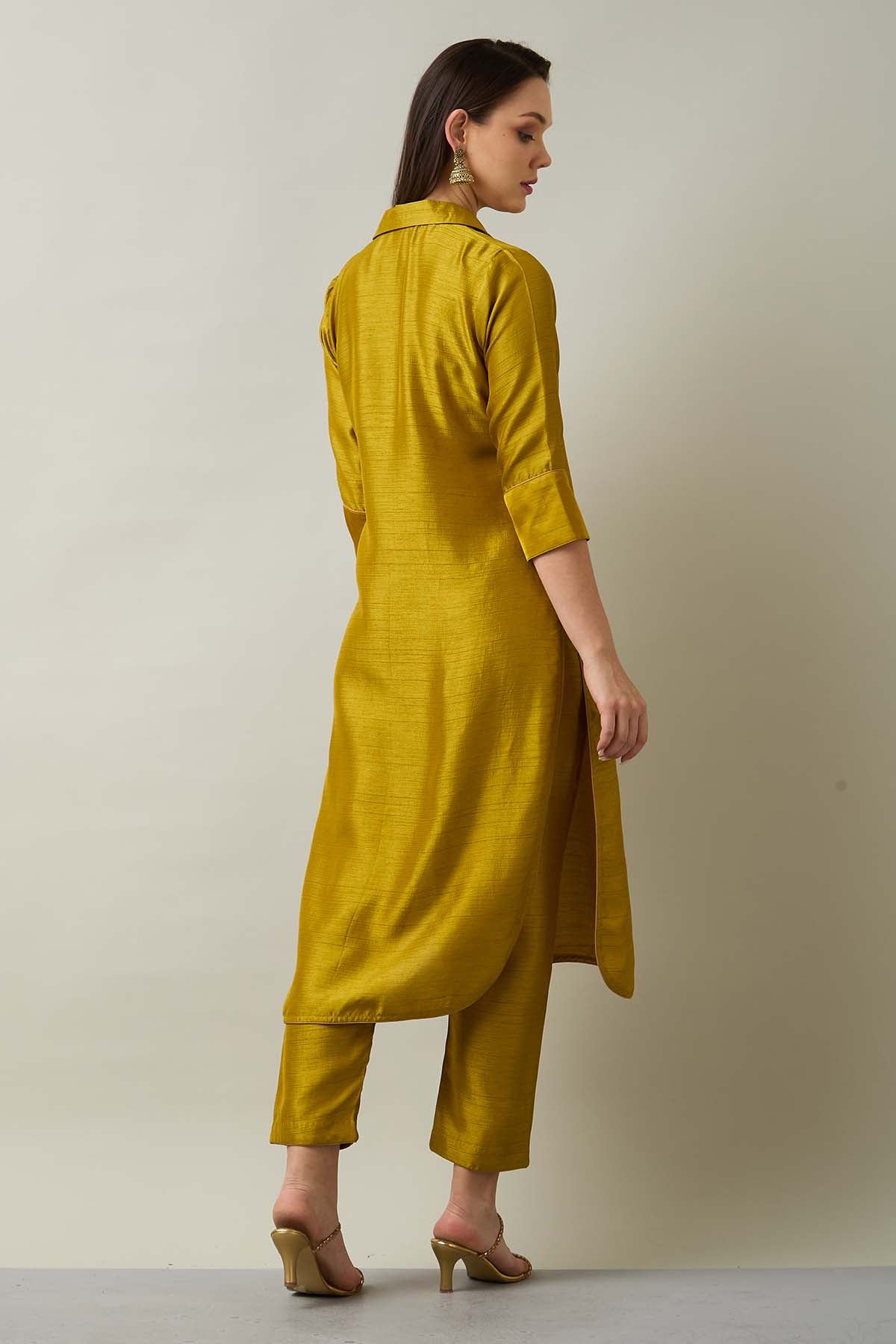 Green Silk Collar Kurta & Pants