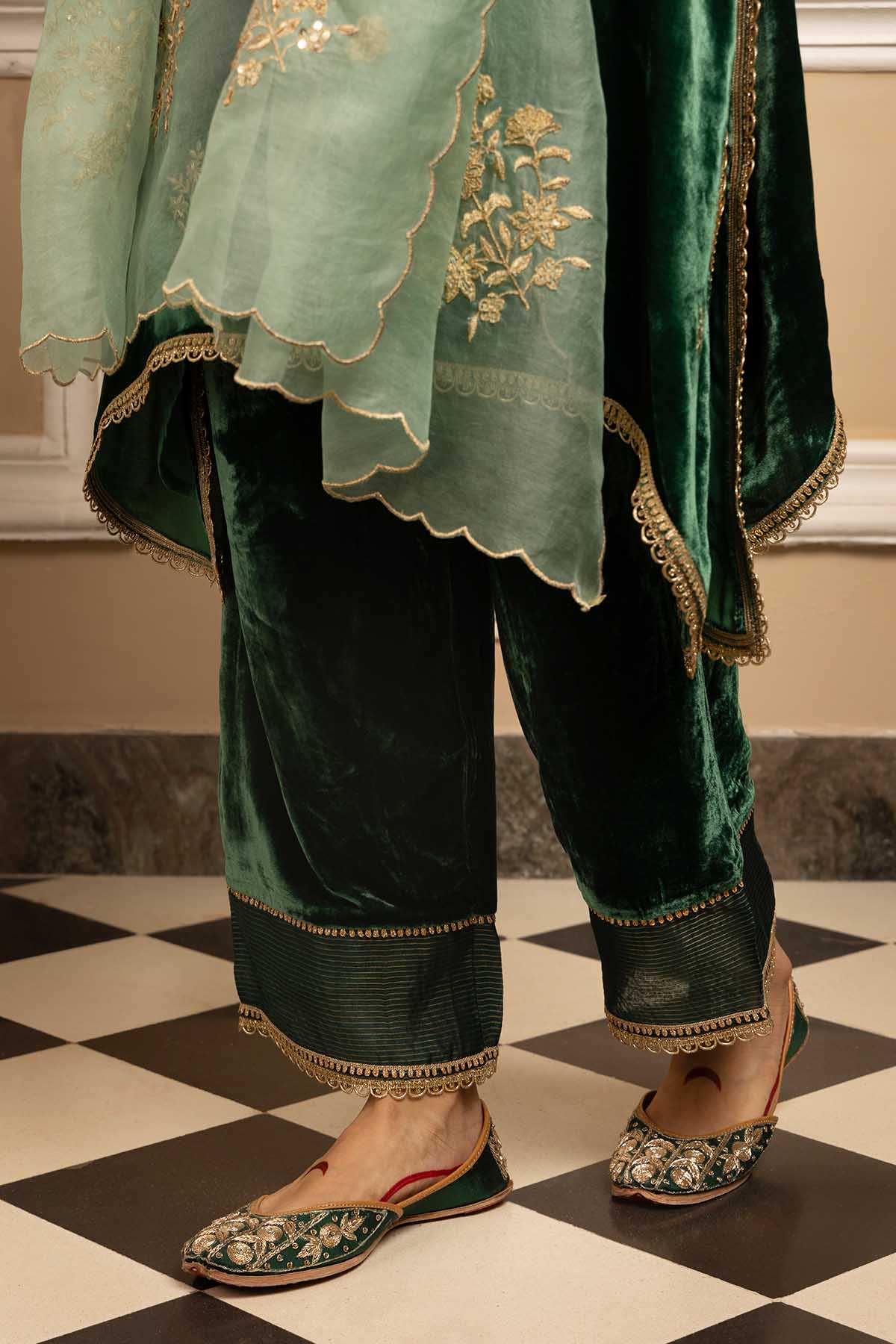 Green Silk Velvet Kurta Set