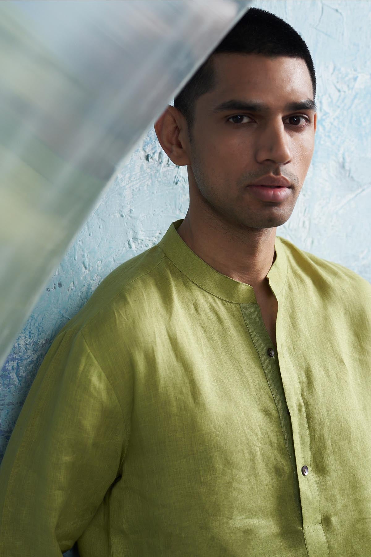 Green Straight Kurta & Pants