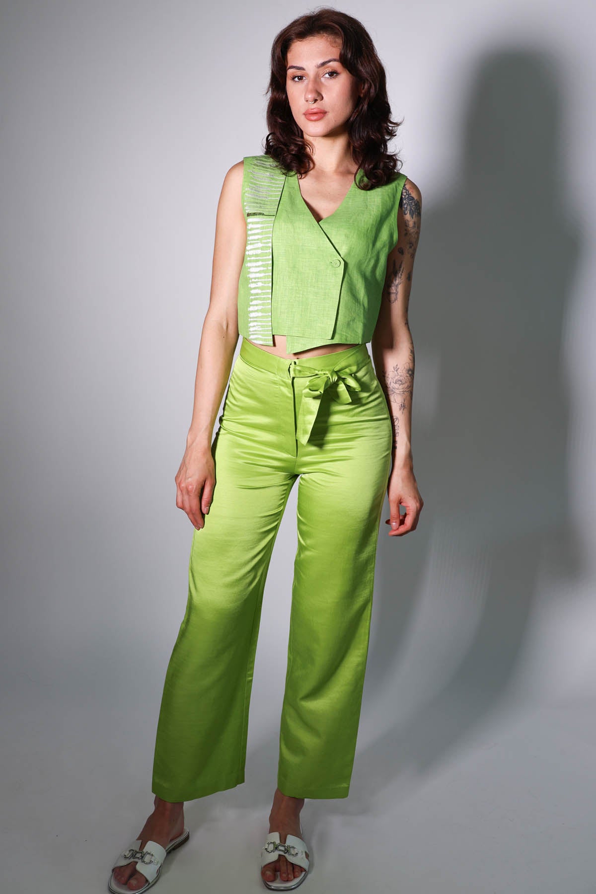 Buy Arya Giri Green Tie-Up Straight Trousers